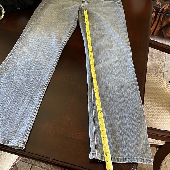 Common Genes Women’s stretch gray color denim jeans straight leg size 4 - Picture 7 of 17